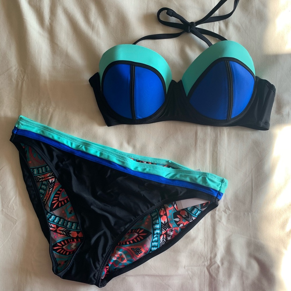 Color Block Bikini Set